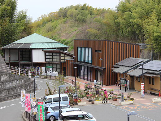 道の駅 かなん 大阪府の直売所 里の物語