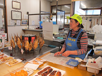 道の駅 鳥海ふらっと 元気な浜店 山形県の直売所 里の物語