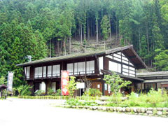 そば処 村の茶屋の外観